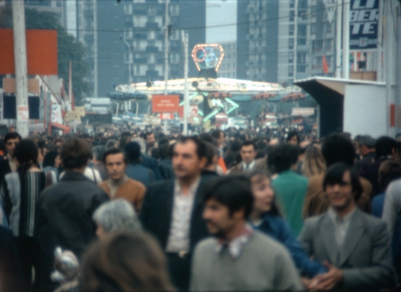 FÊTE DE L'HUMANITÉ À LA COURNEUVE - 1971